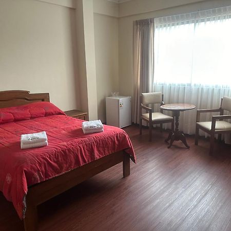 Hotel Oblitas Cochabamba Extérieur photo