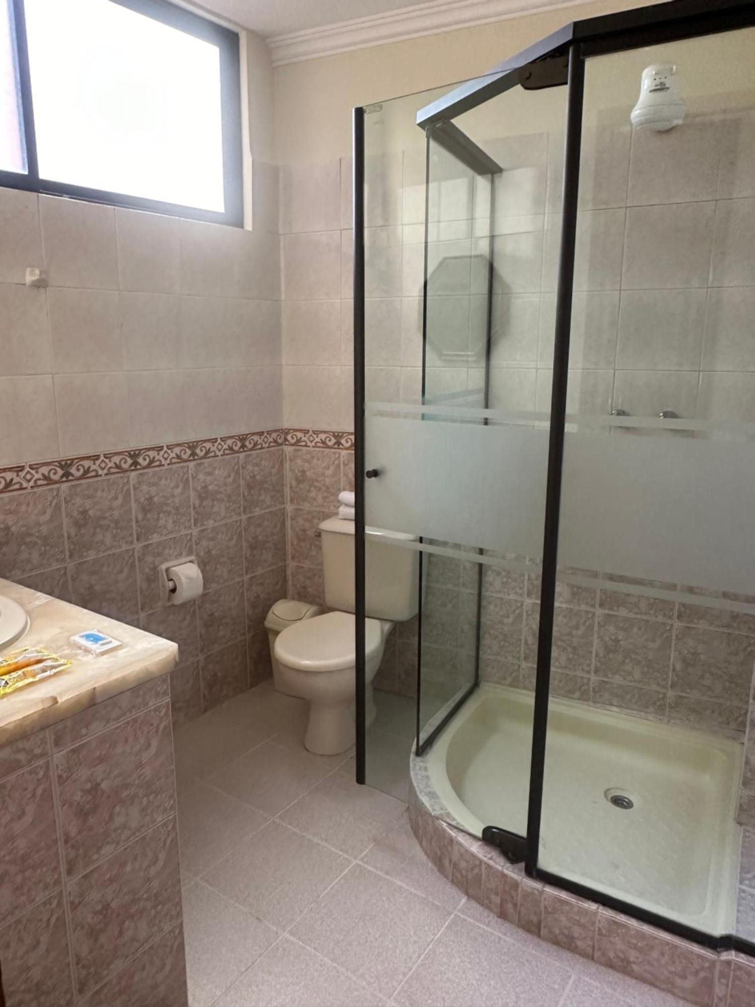 Hotel Oblitas Cochabamba Extérieur photo
