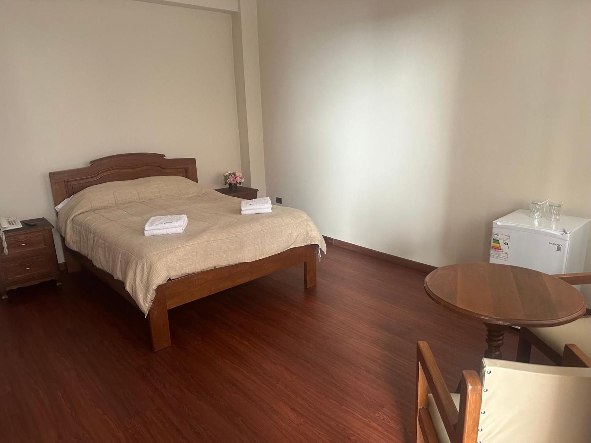 Hotel Oblitas Cochabamba Extérieur photo
