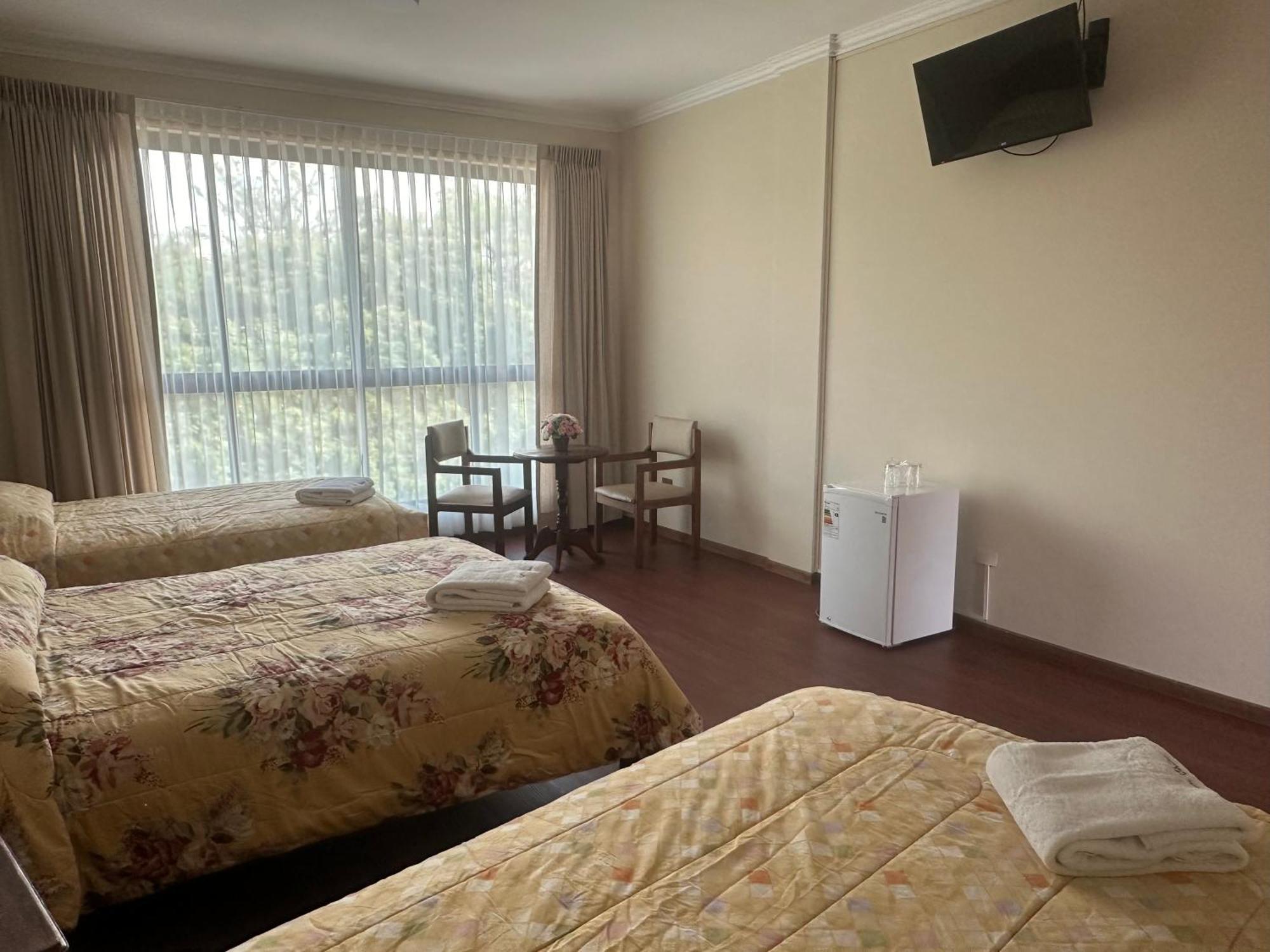 Hotel Oblitas Cochabamba Extérieur photo