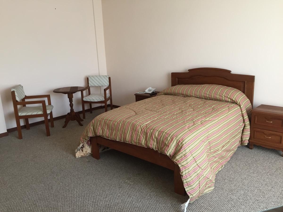 Hotel Oblitas Cochabamba Extérieur photo